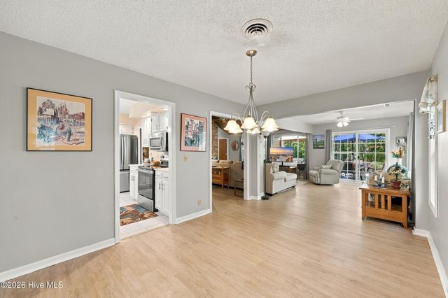 8 Niblick Court, Calabash, NC 28467