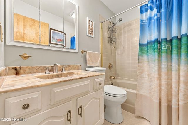 8 Niblick Court, Calabash, NC 28467