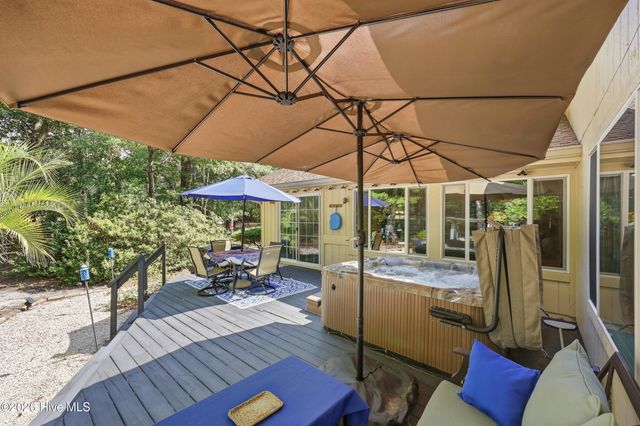 8 Niblick Court, Calabash, NC 28467