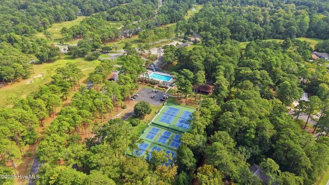 8 Niblick Court, Calabash, NC 28467