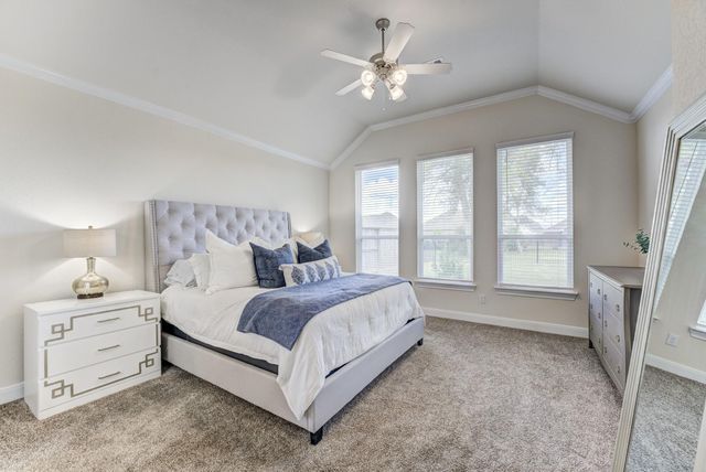 219 Bentwater Lane, Clute, TX 77531