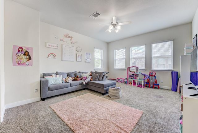 219 Bentwater Lane, Clute, TX 77531