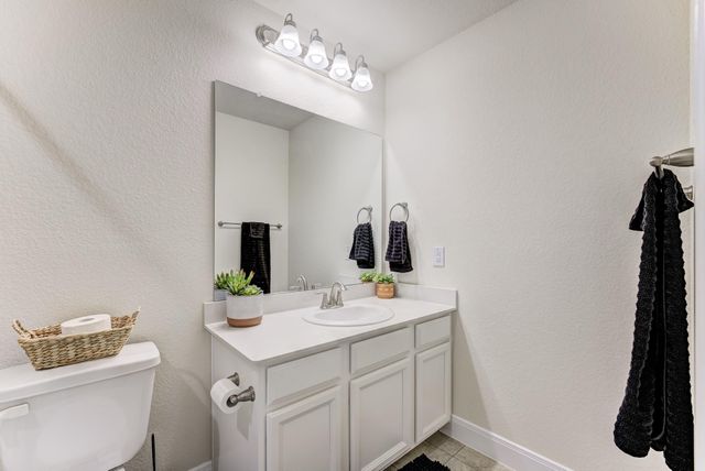 219 Bentwater Lane, Clute, TX 77531