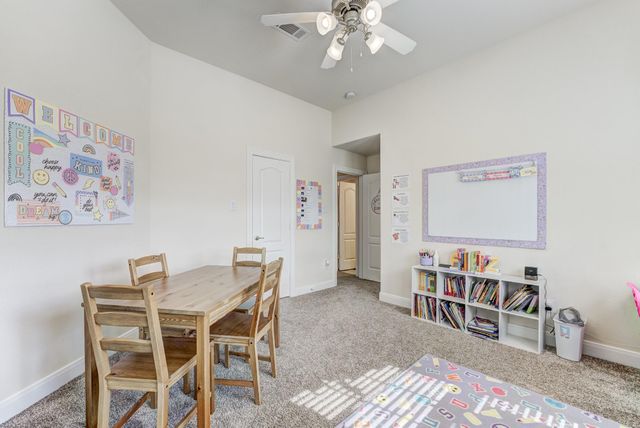 219 Bentwater Lane, Clute, TX 77531