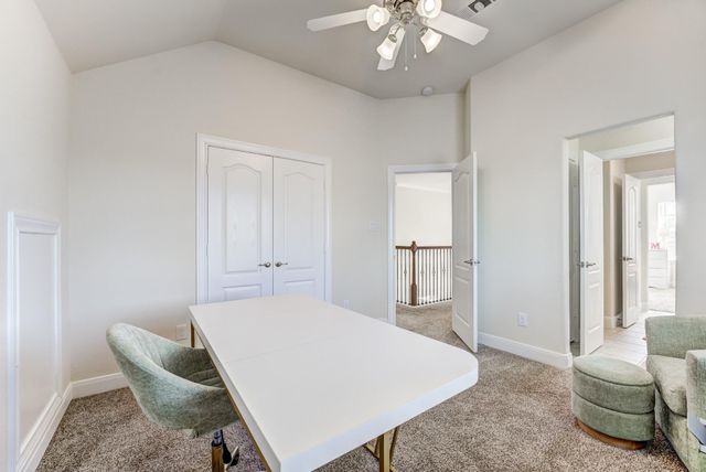 219 Bentwater Lane, Clute, TX 77531