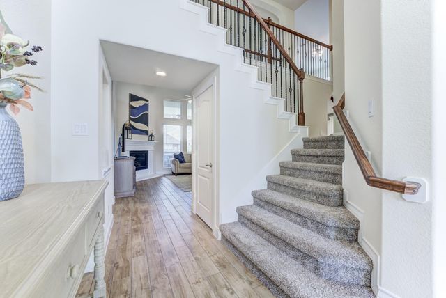 219 Bentwater Lane, Clute, TX 77531