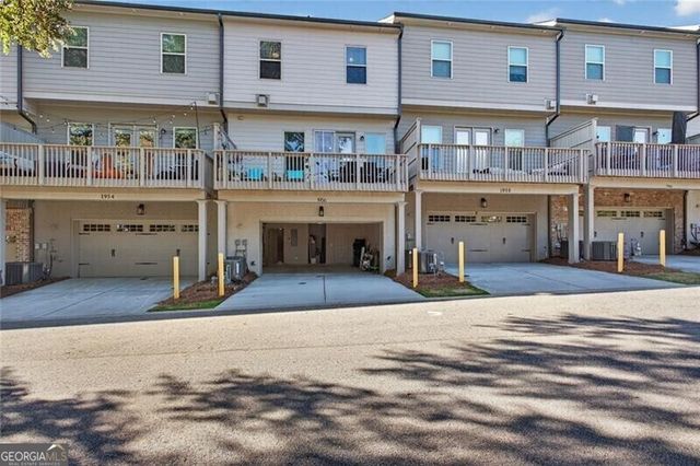 1956 Skyfall Circle NE, Atlanta, GA 30319