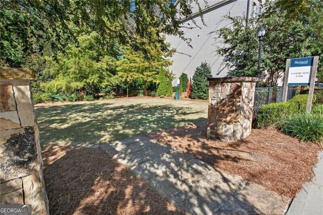 1956 Skyfall Circle NE, Atlanta, GA 30319