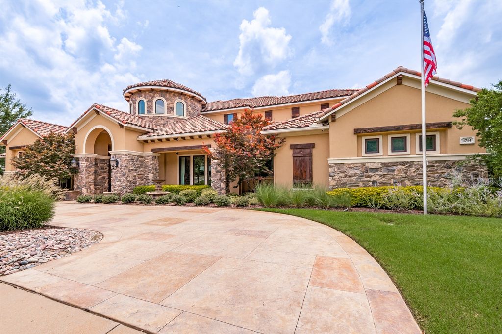 4744 Byron Circle, Irving, TX 75038