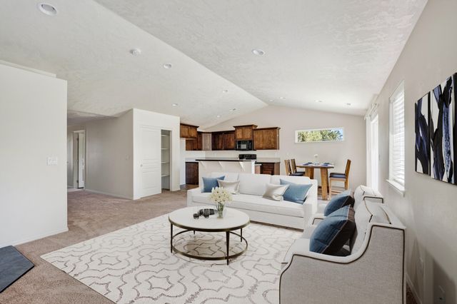 5597 SW Elkhorn Lane, Terrebonne, OR 97760