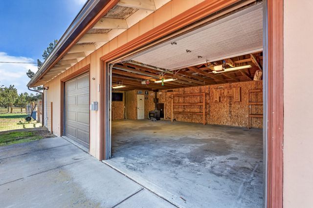 5597 SW Elkhorn Lane, Terrebonne, OR 97760