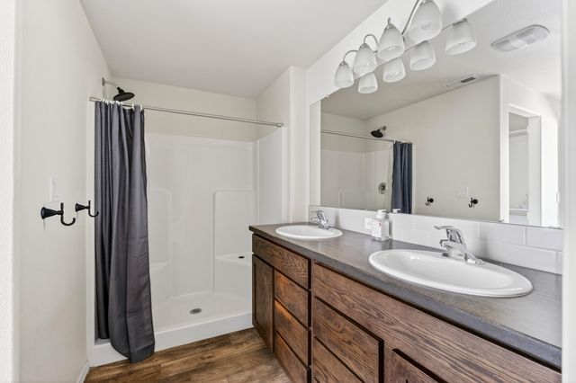 5597 SW Elkhorn Lane, Terrebonne, OR 97760