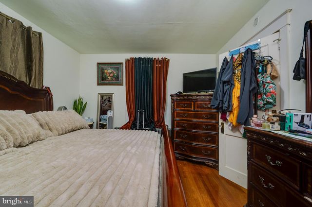 826 DOUGLASS ST, Wyomissing, PA 19610
