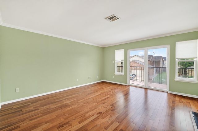 2020 Harbour Drive, Seabrook, TX 77586