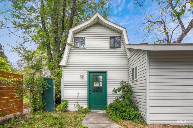 2613 N Woody Dr., Boise, ID 83703