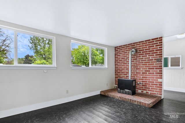 2613 N Woody Dr., Boise, ID 83703