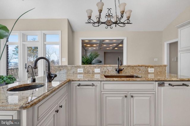 4803 SMOKEY CT, Frederick, MD 21702