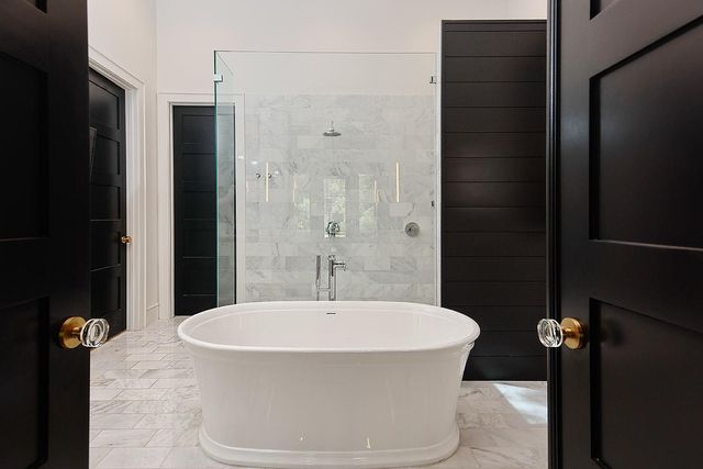 425 N Copa Palm Loop, Montgomery, TX 77316