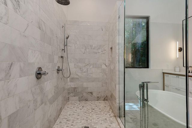 425 N Copa Palm Loop, Montgomery, TX 77316