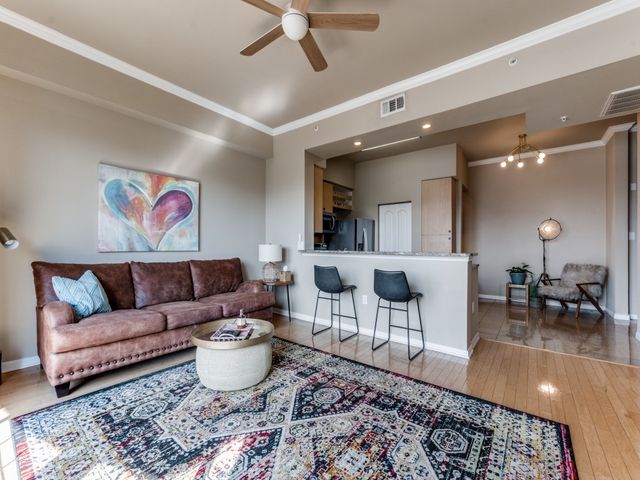 3225 Turtle Creek Boulevard 1110, Dallas, TX 75219