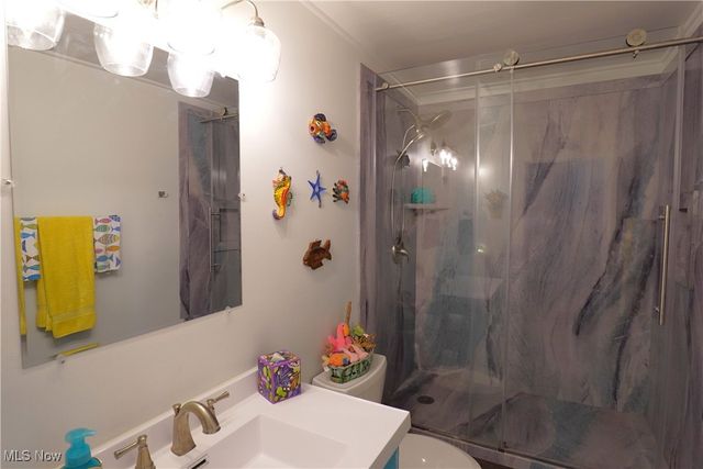 2319 Camille Road SW, Sherrodsville, OH 44675