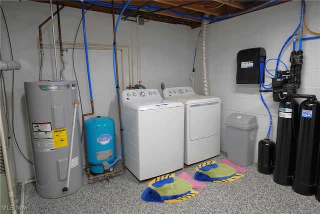 2319 Camille Road SW, Sherrodsville, OH 44675