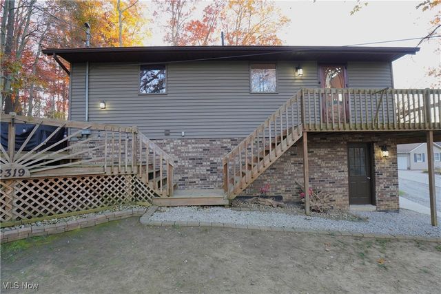 2319 Camille Road SW, Sherrodsville, OH 44675