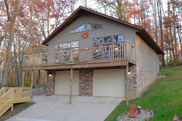 2319 Camille Road SW, Sherrodsville, OH 44675