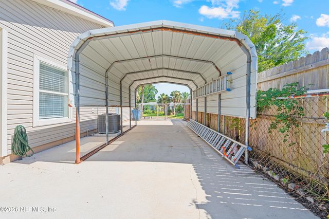 7047 RIVERCREST Drive, Jacksonville, FL 32226