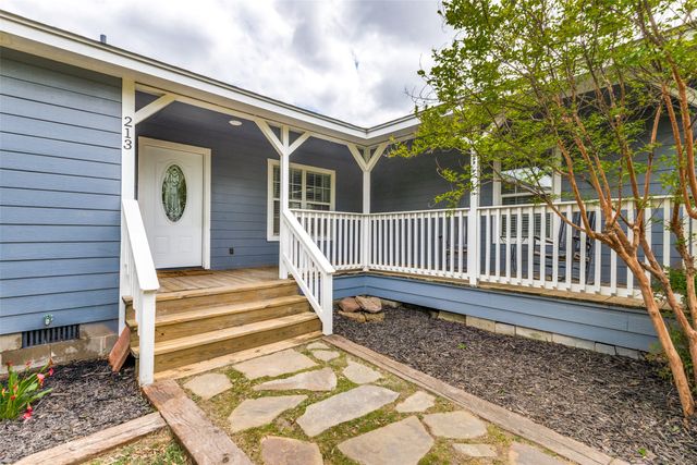 213 S Busby Street, Tioga, TX 76271