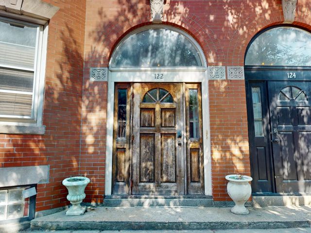 122 Chestnut Street 2, Chelsea, MA 02150