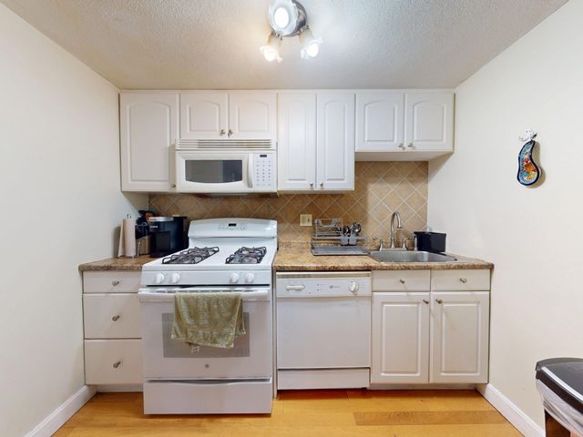 122 Chestnut Street 2, Chelsea, MA 02150