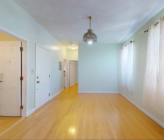 122 Chestnut Street 2, Chelsea, MA 02150