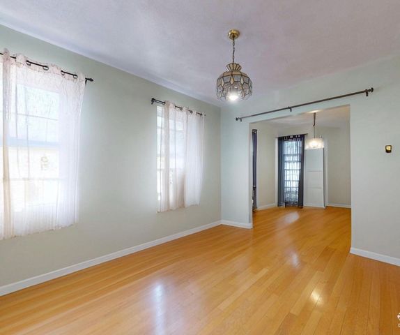 122 Chestnut Street 2, Chelsea, MA 02150