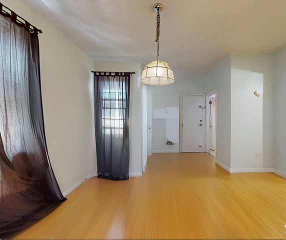 122 Chestnut Street 2, Chelsea, MA 02150