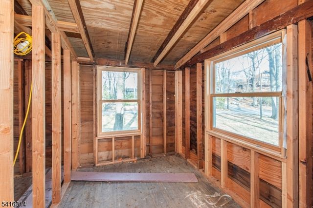 18 Oak Ln M, Montville Twp., NJ 07045