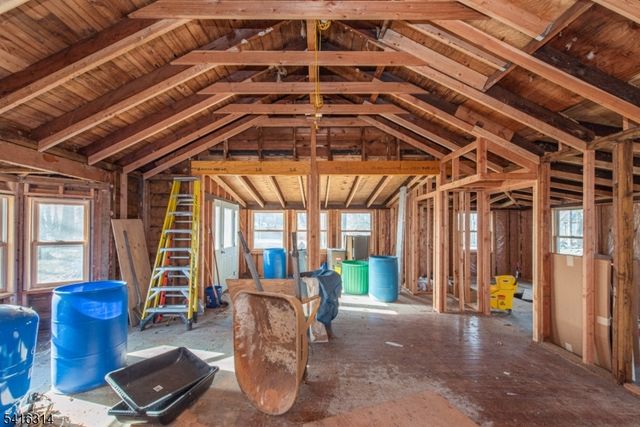 18 Oak Ln M, Montville Twp., NJ 07045