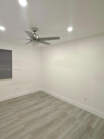 1430 SW 85th Ter, Pembroke Pines, FL 33025