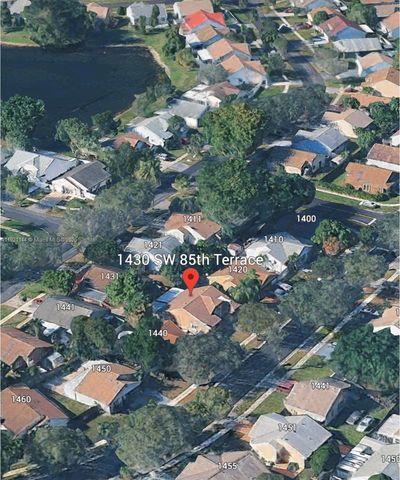1430 SW 85th Ter, Pembroke Pines, FL 33025
