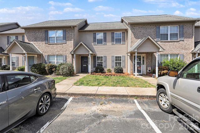 4206 Bentley Drive, Randleman, NC 27317