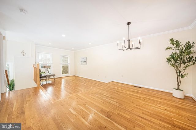 1501 TEMPLETON PL, Rockville, MD 20852