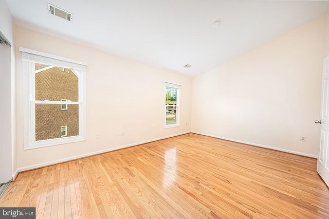 1501 TEMPLETON PL, Rockville, MD 20852