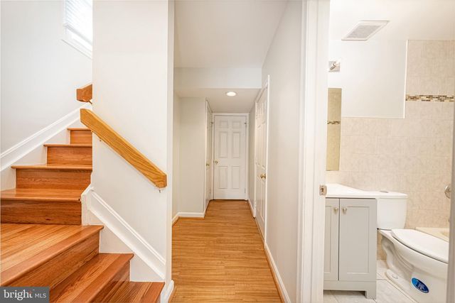 1501 TEMPLETON PL, Rockville, MD 20852