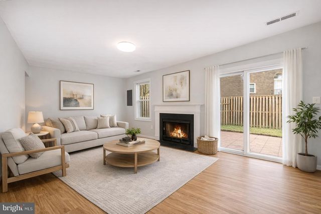 1501 TEMPLETON PL, Rockville, MD 20852