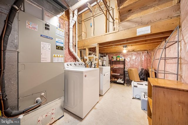 1501 TEMPLETON PL, Rockville, MD 20852