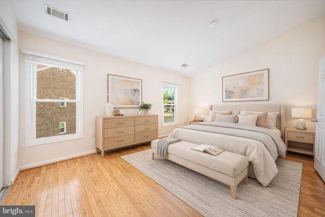 1501 TEMPLETON PL, Rockville, MD 20852