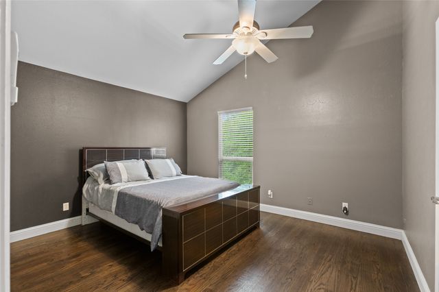 4015 Holland Avenue 110, Dallas, TX 75219
