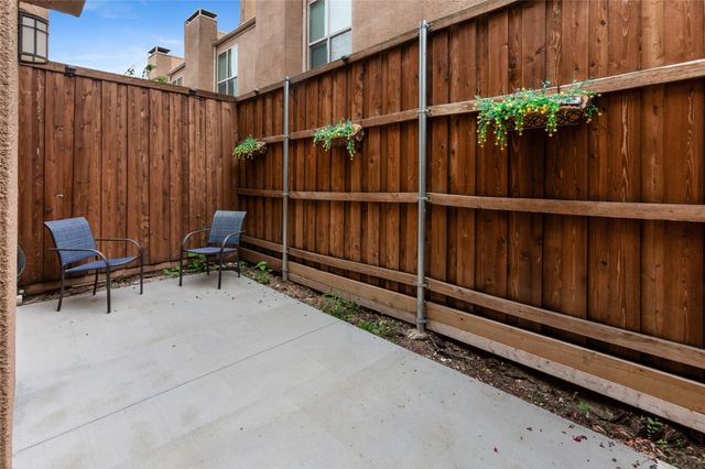 4015 Holland Avenue 110, Dallas, TX 75219