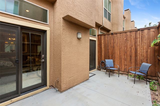 4015 Holland Avenue 110, Dallas, TX 75219