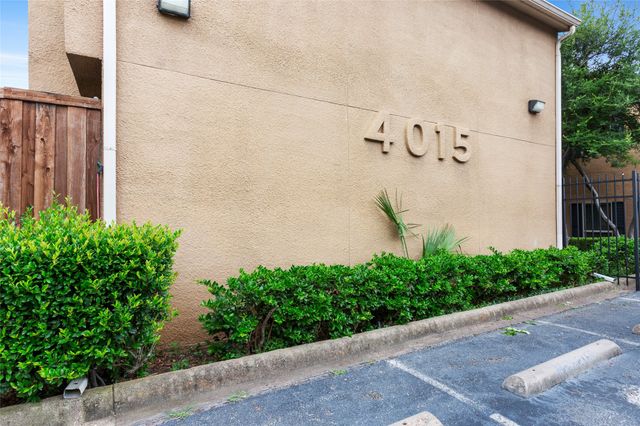 4015 Holland Avenue 110, Dallas, TX 75219